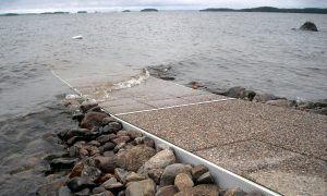 Walkpath into the water. Difficult beach with stones. Width 125 cm / 4 feet. Walkpath into the water. Difficult beach with stones. Width 125 cm / 4 feet.